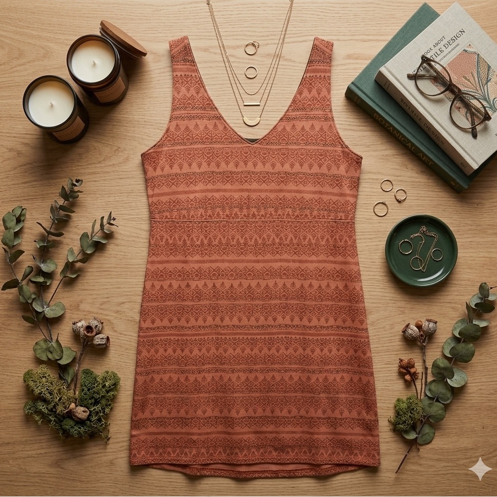 L.L.Bean Sleeveless Tank Dress Geometric Tribal Print Stretch Travel Casual